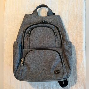 EUC Lug Heather Gray Hatchback